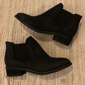 Lidia Waterproof Bootie